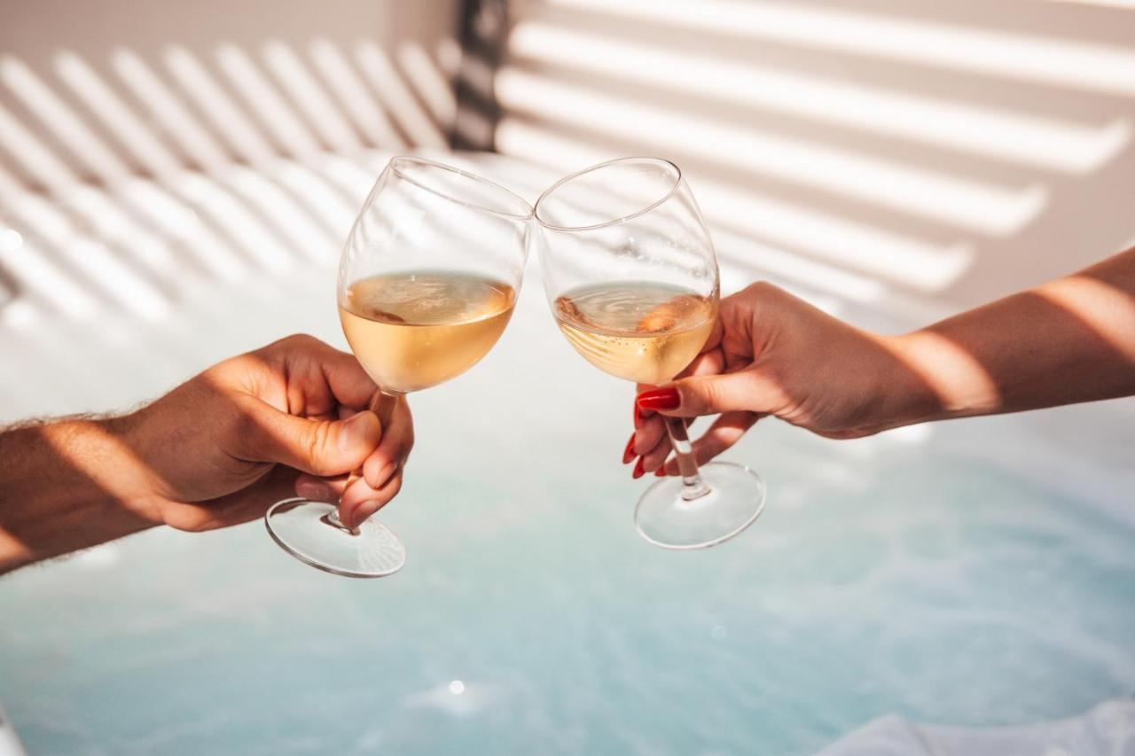 La Suite 176 - Piscine Privee, Spa, Hammam A Reims Zewnętrze zdjęcie